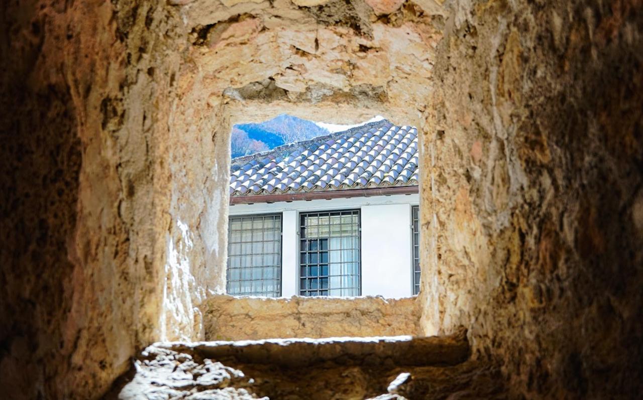 Hotel Abbazia Ss. Quirico E Giulitta Micigliano Zewnętrze zdjęcie
