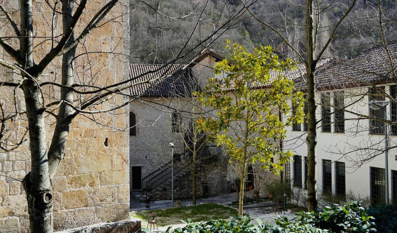 Hotel Abbazia Ss. Quirico E Giulitta Micigliano Zewnętrze zdjęcie